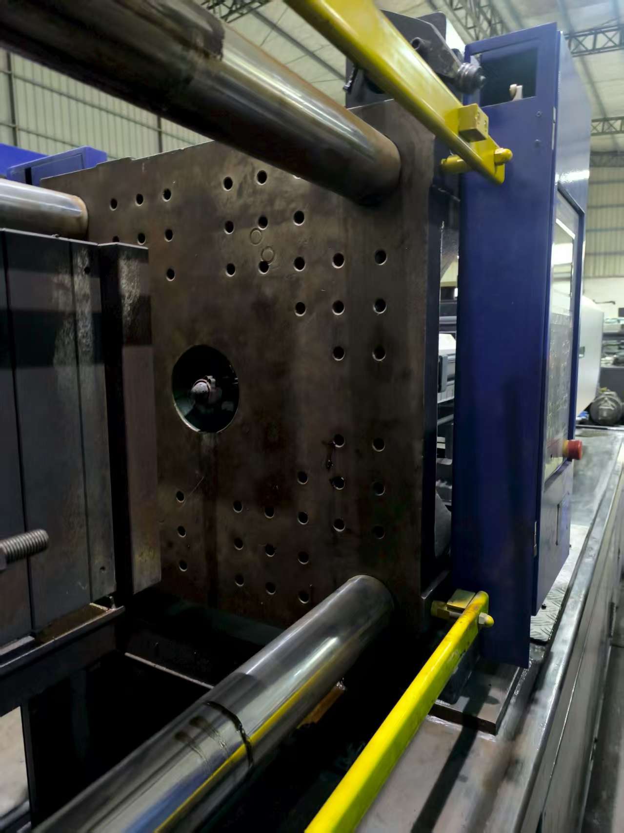 Precision Engineering in Conventional Machines: Geepow 1000T3 & Haitian MA2500 III SE
