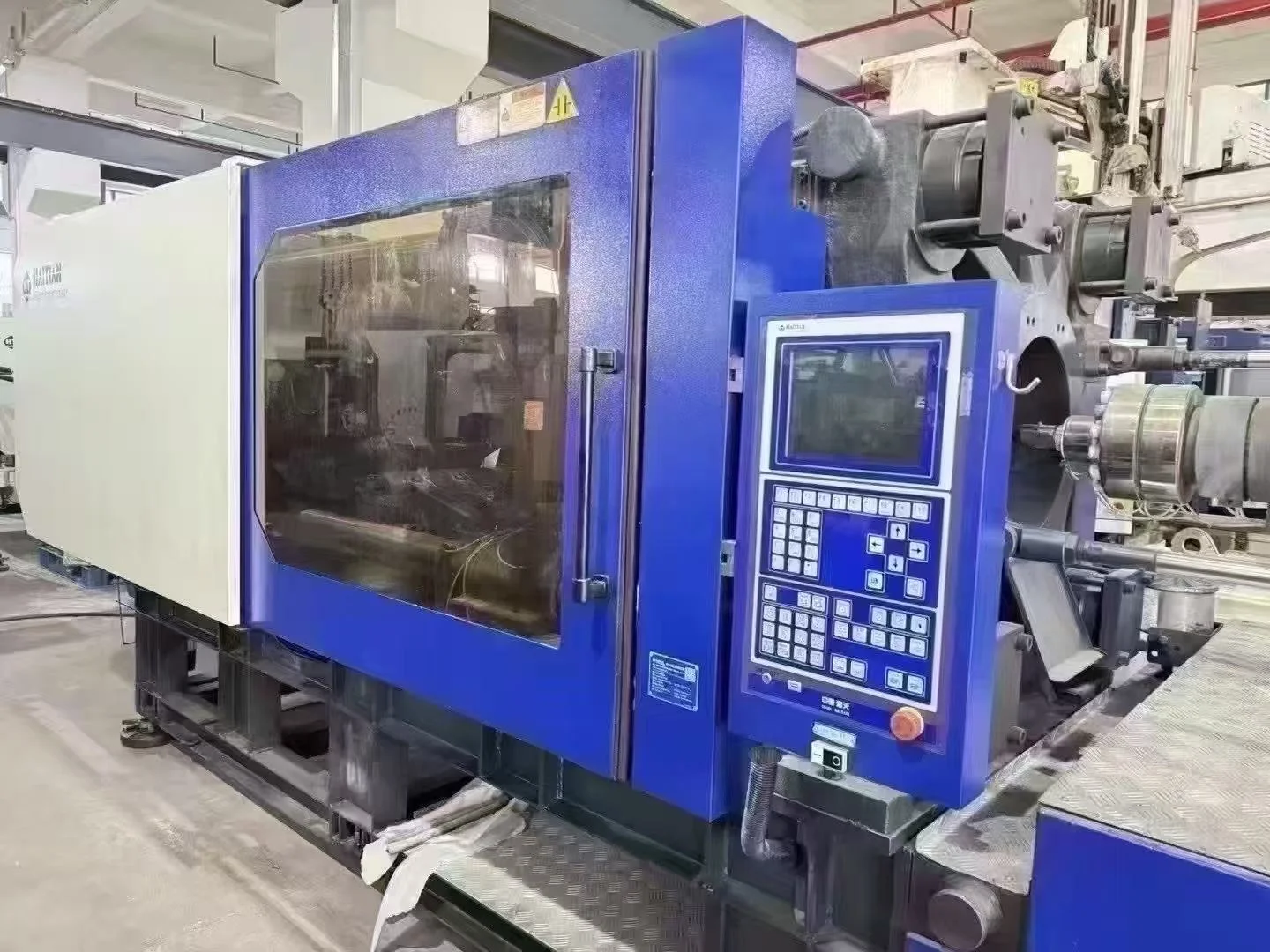 High-speed Machine: Revolutionizing Injection Molding