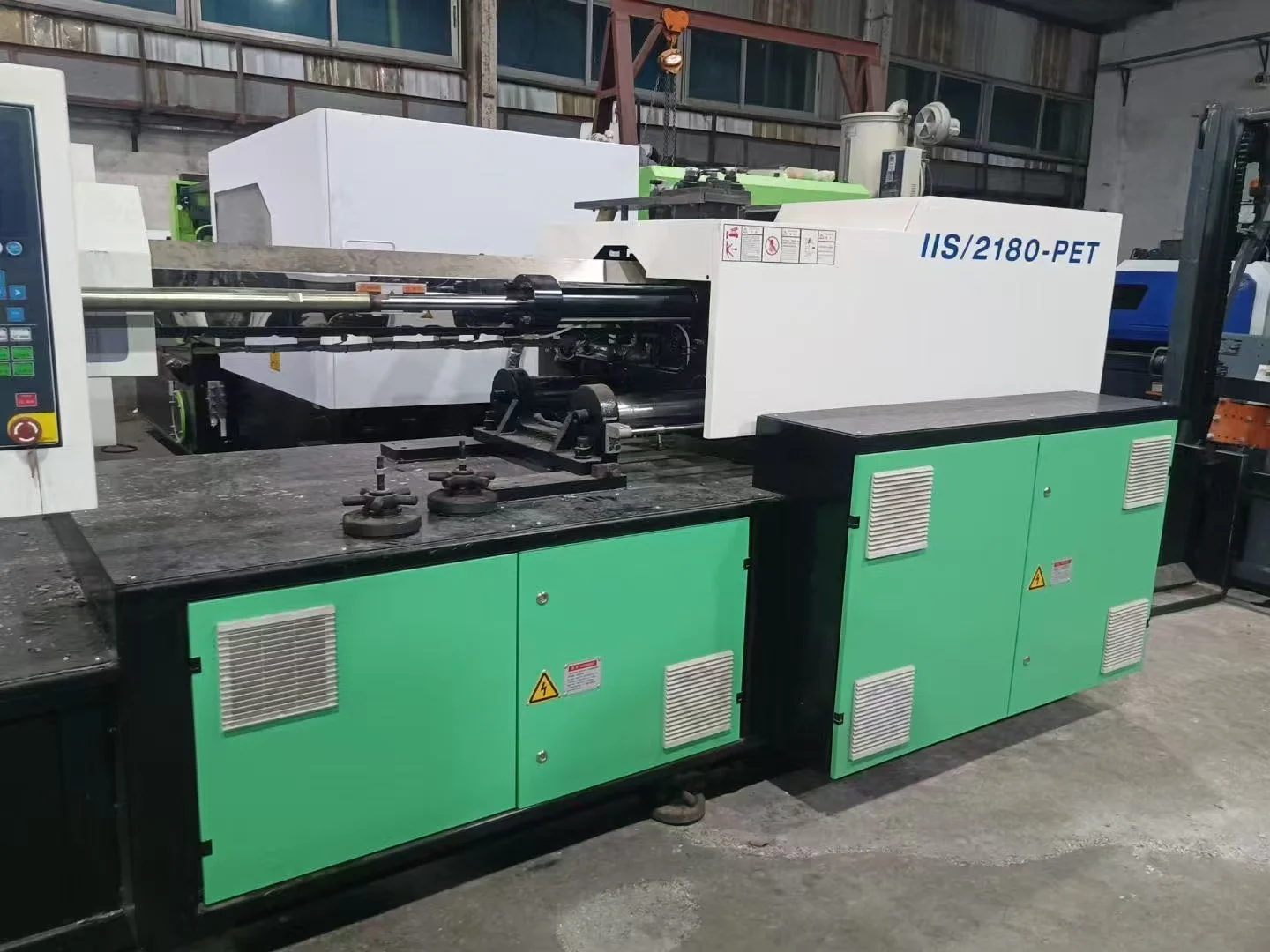 PET Machine: Revolutionizing Plastic Manufacturing